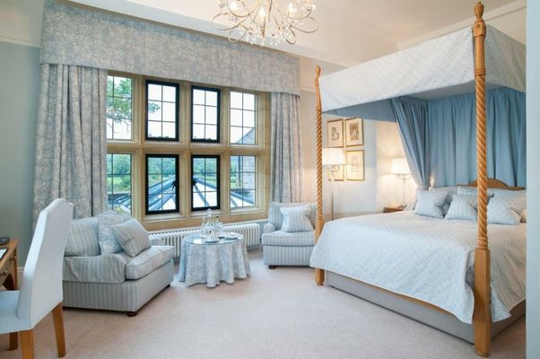 Llangoed Hall