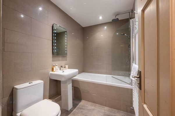 The Tytherleigh Arms