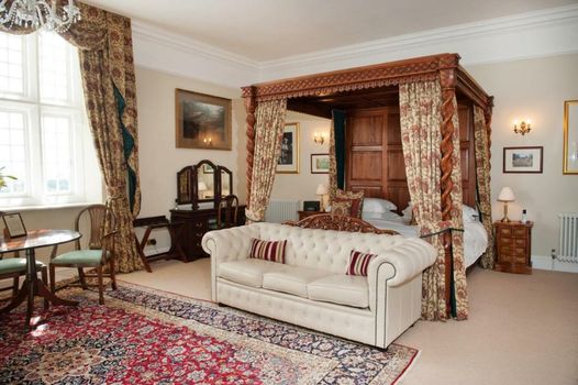 Goldsborough Hall