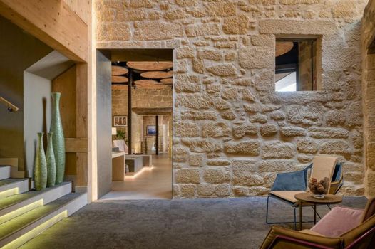 Palacio Tondon Autograph Collection