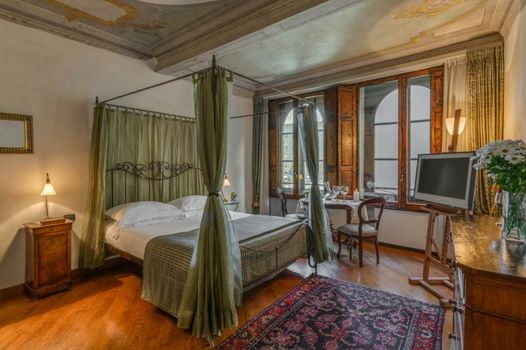 Residenza D'Epoca In Piazza della Signoria