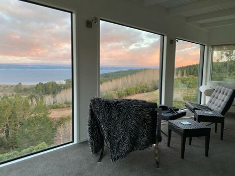 Acacia Cliffs Lodge