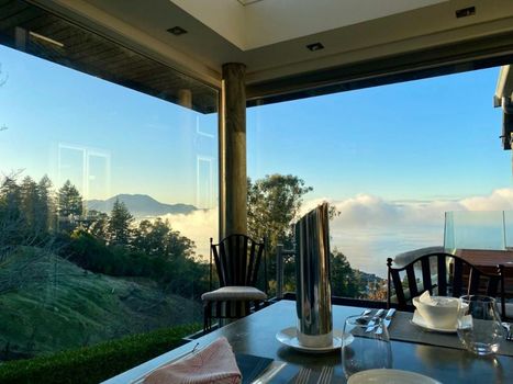Acacia Cliffs Lodge