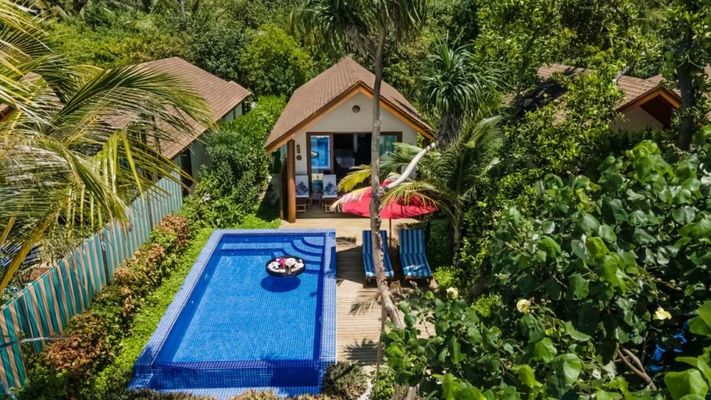 Reethi Faru Resort