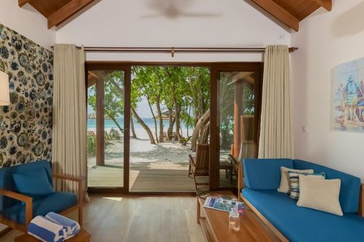 Reethi Faru Resort