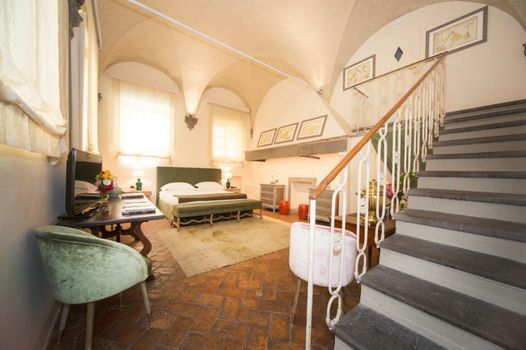 Al Palazzo del Marchese di Camugliano Residenza d'Epoca