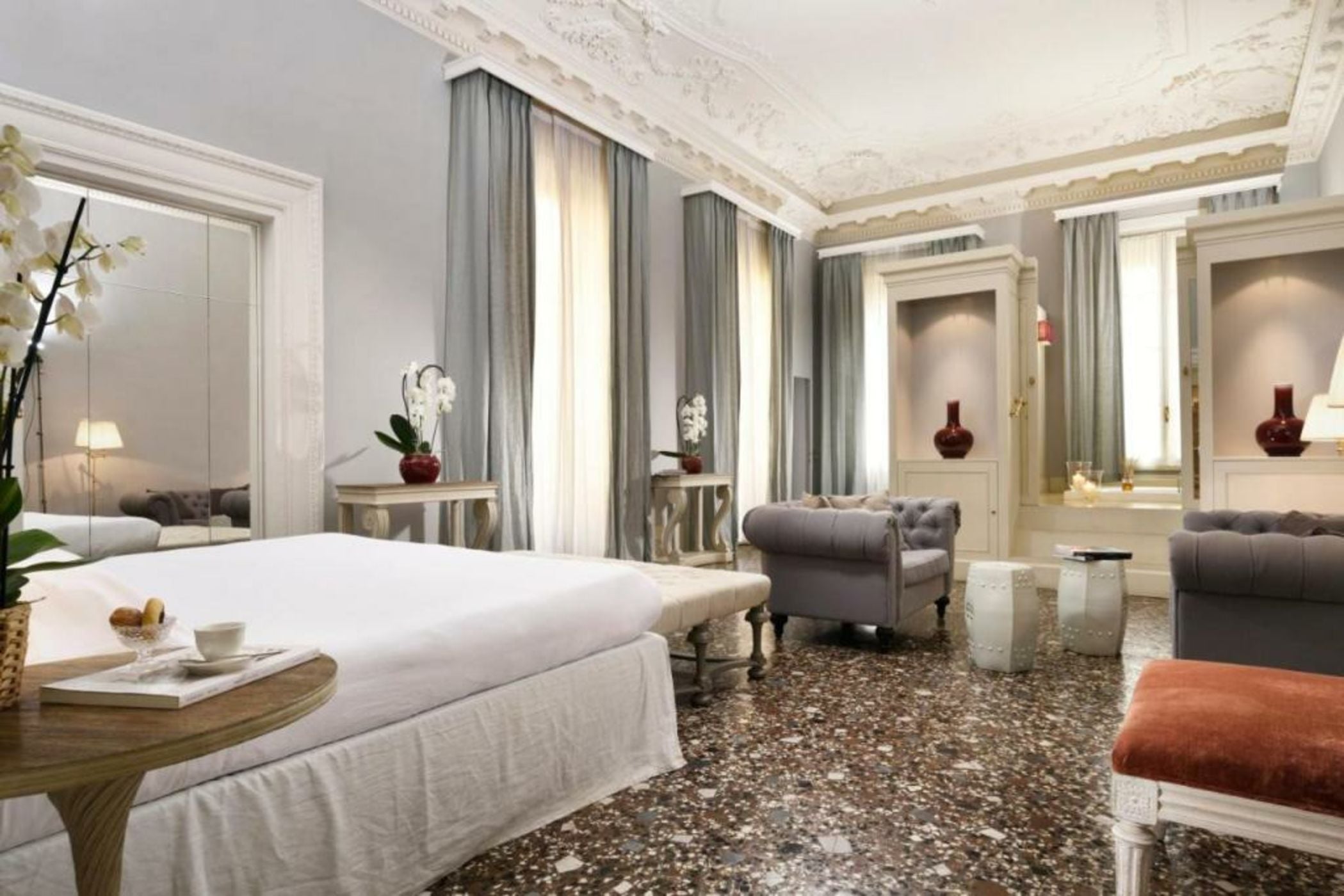 Al Palazzo del Marchese di Camugliano Residenza d'Epoca