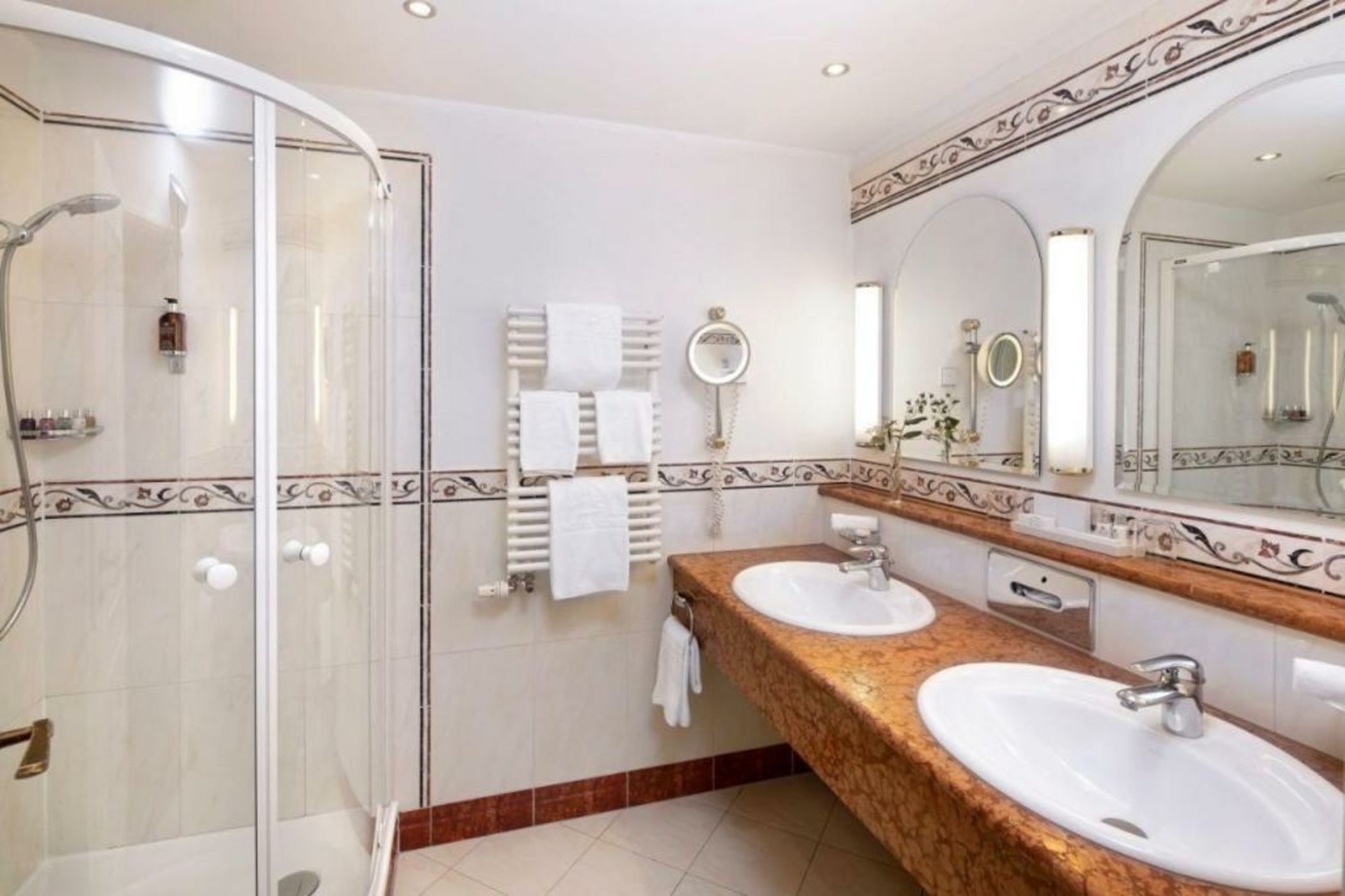 Wellness & Genuss Resort - Engel Obertal