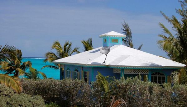 Paradise Bay Bahamas