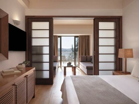 Kontokali Bay Resort & Spa