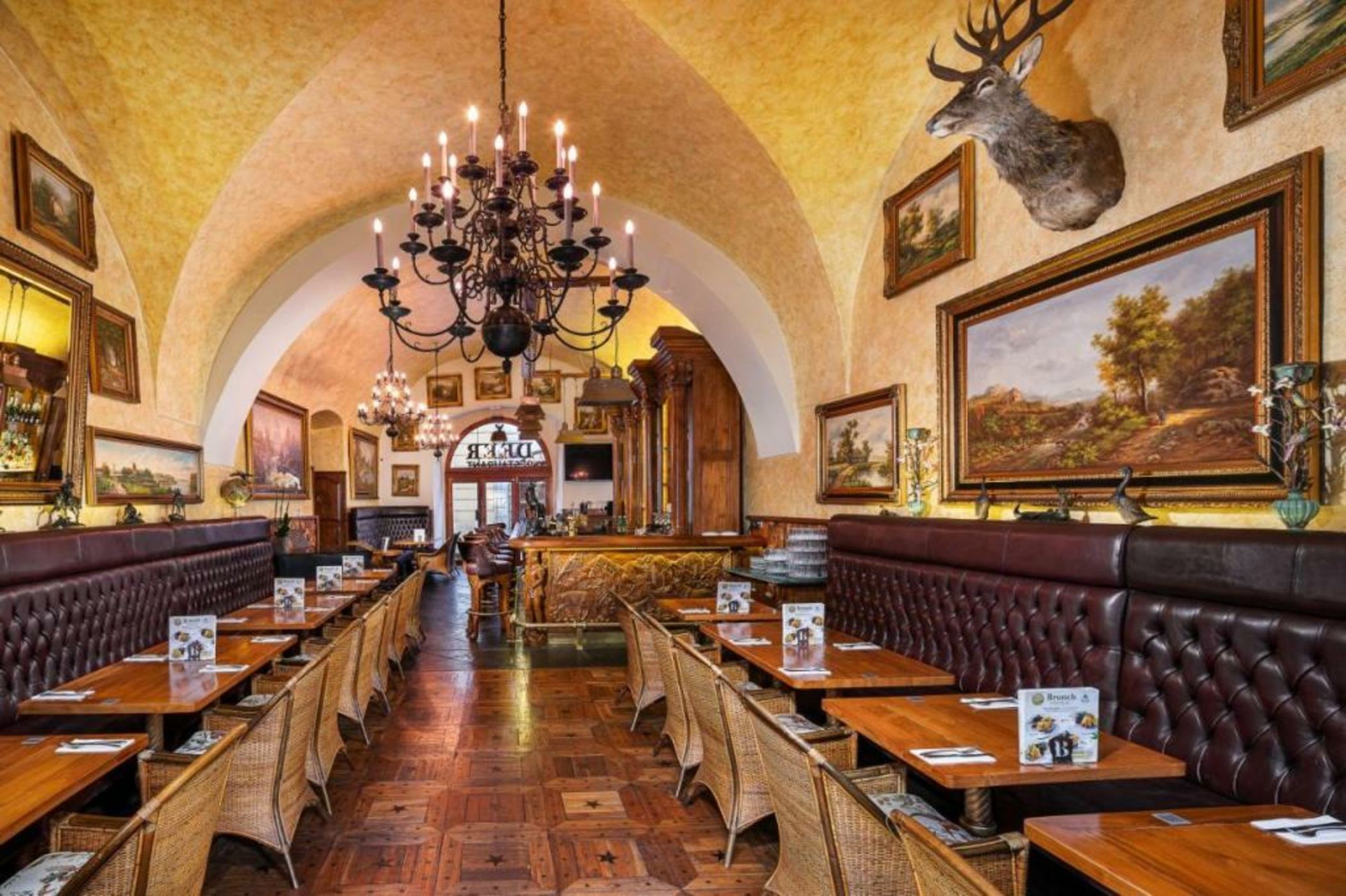 Iron Gate Hotel & Suites Prague by BHG