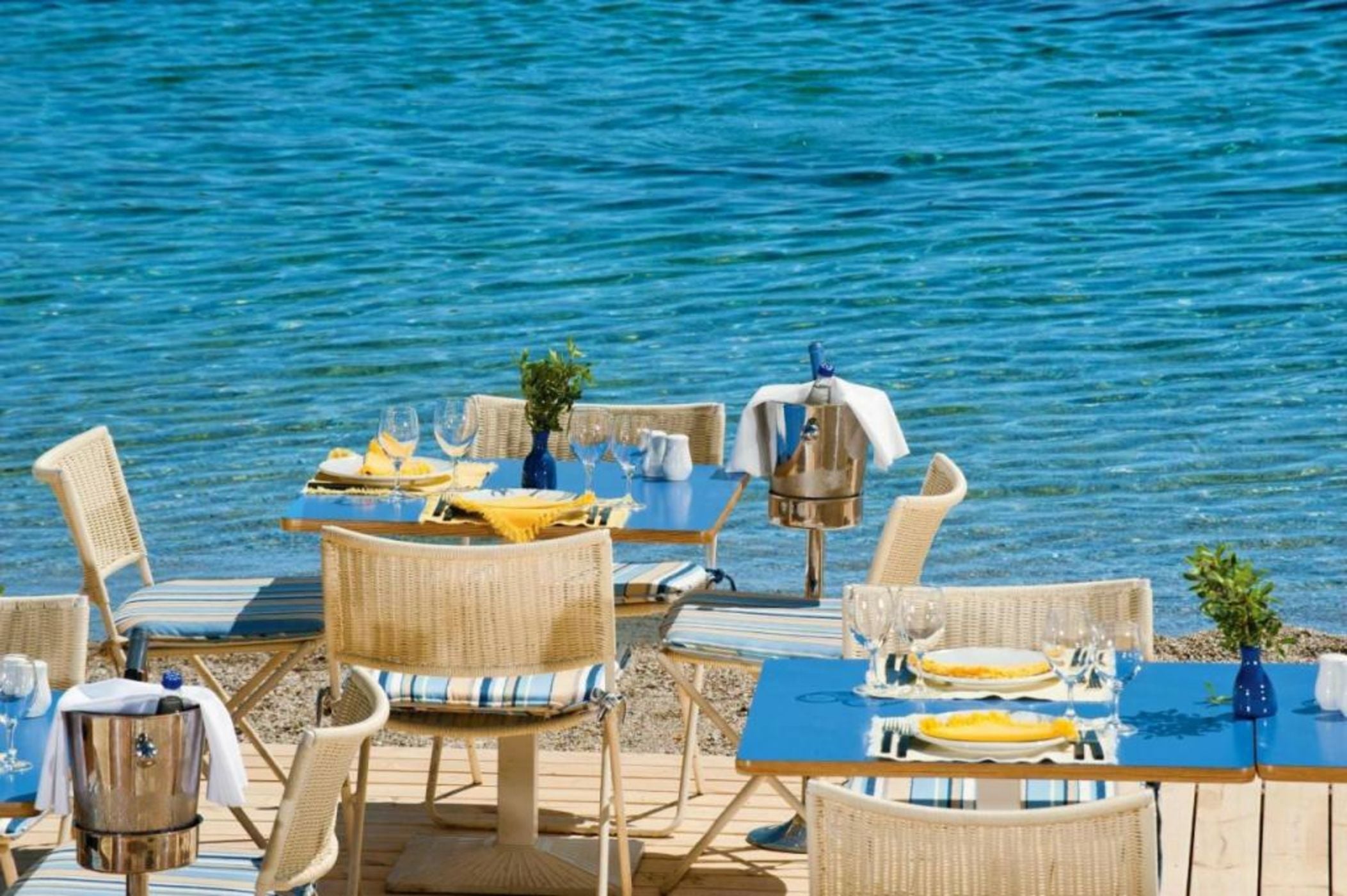 Grand Resort Lagonissi