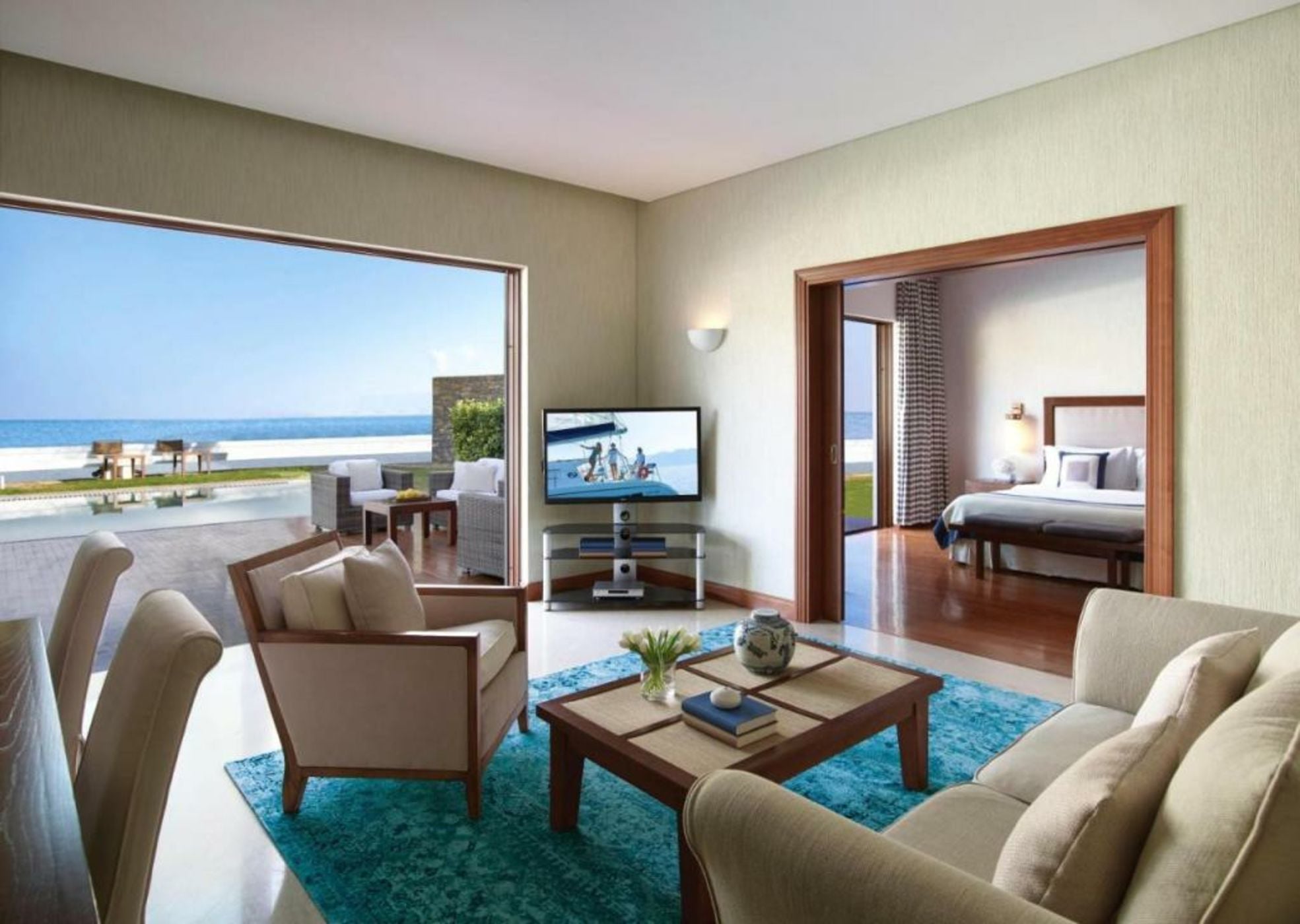 Grand Resort Lagonissi