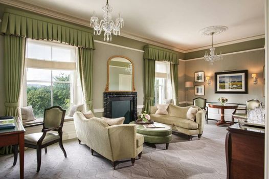 The Shelbourne, Autograph Collection