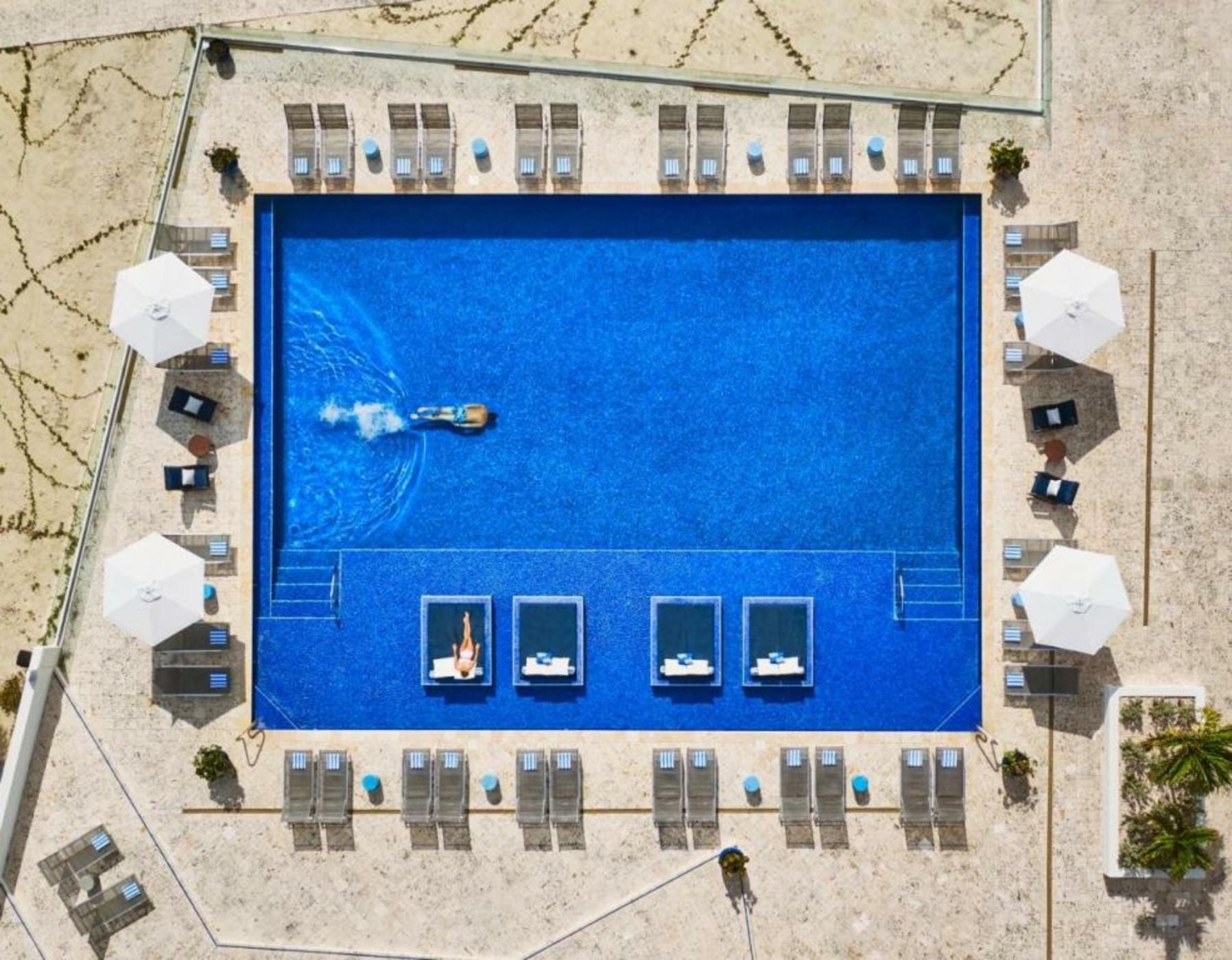 Grand Isle Resort & Residences