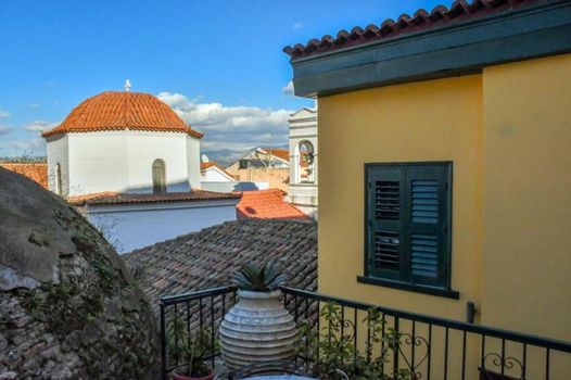 Byron Traditional Hotel