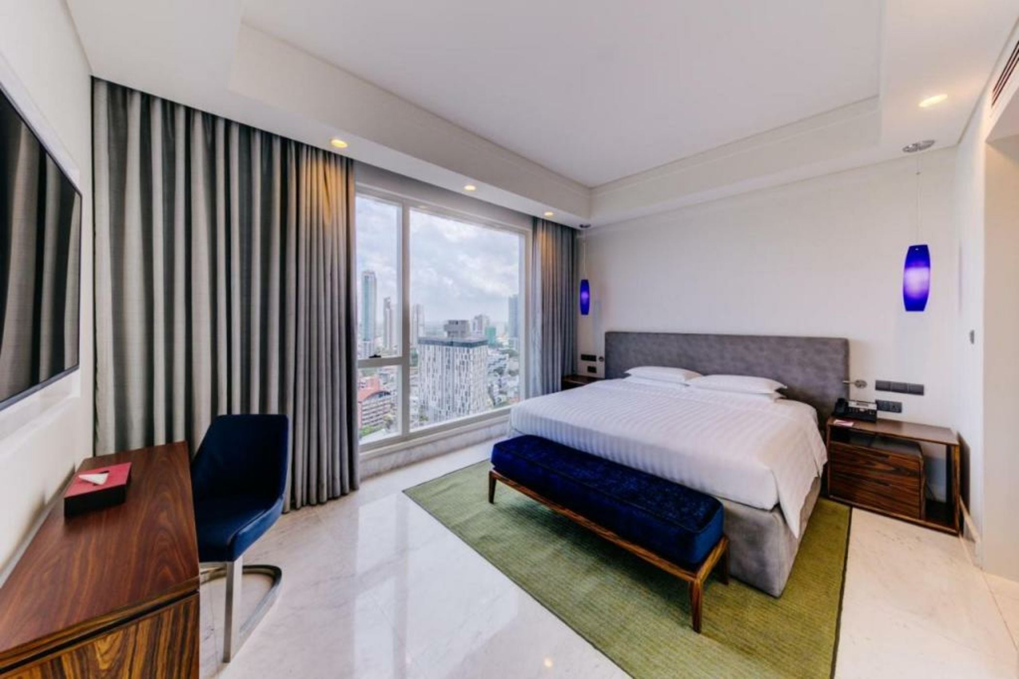 Cinnamon Red Colombo