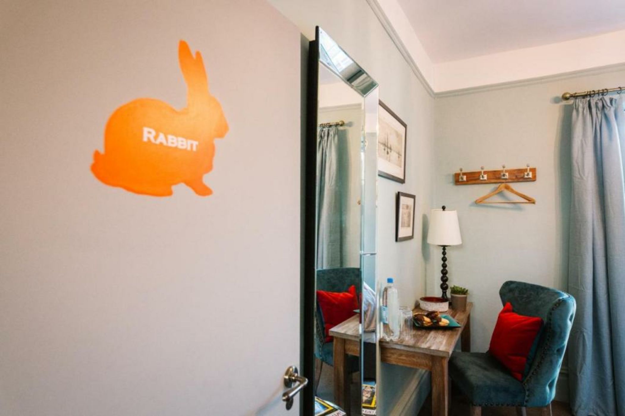 Bampton Townhouse