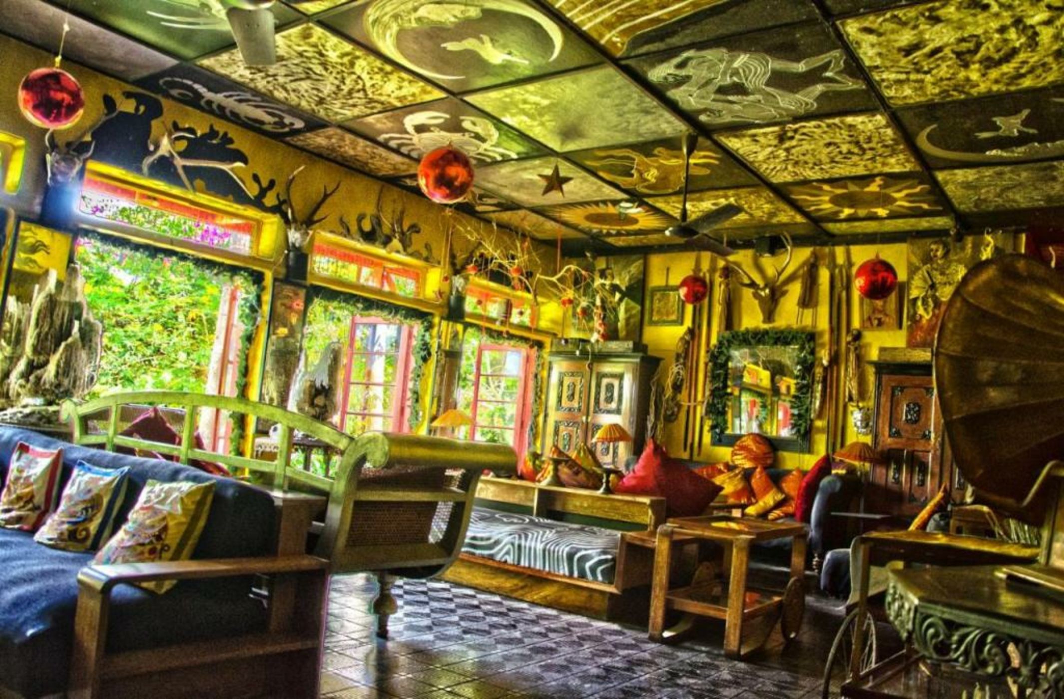 HELGASFOLLY Anti Hotel Residence