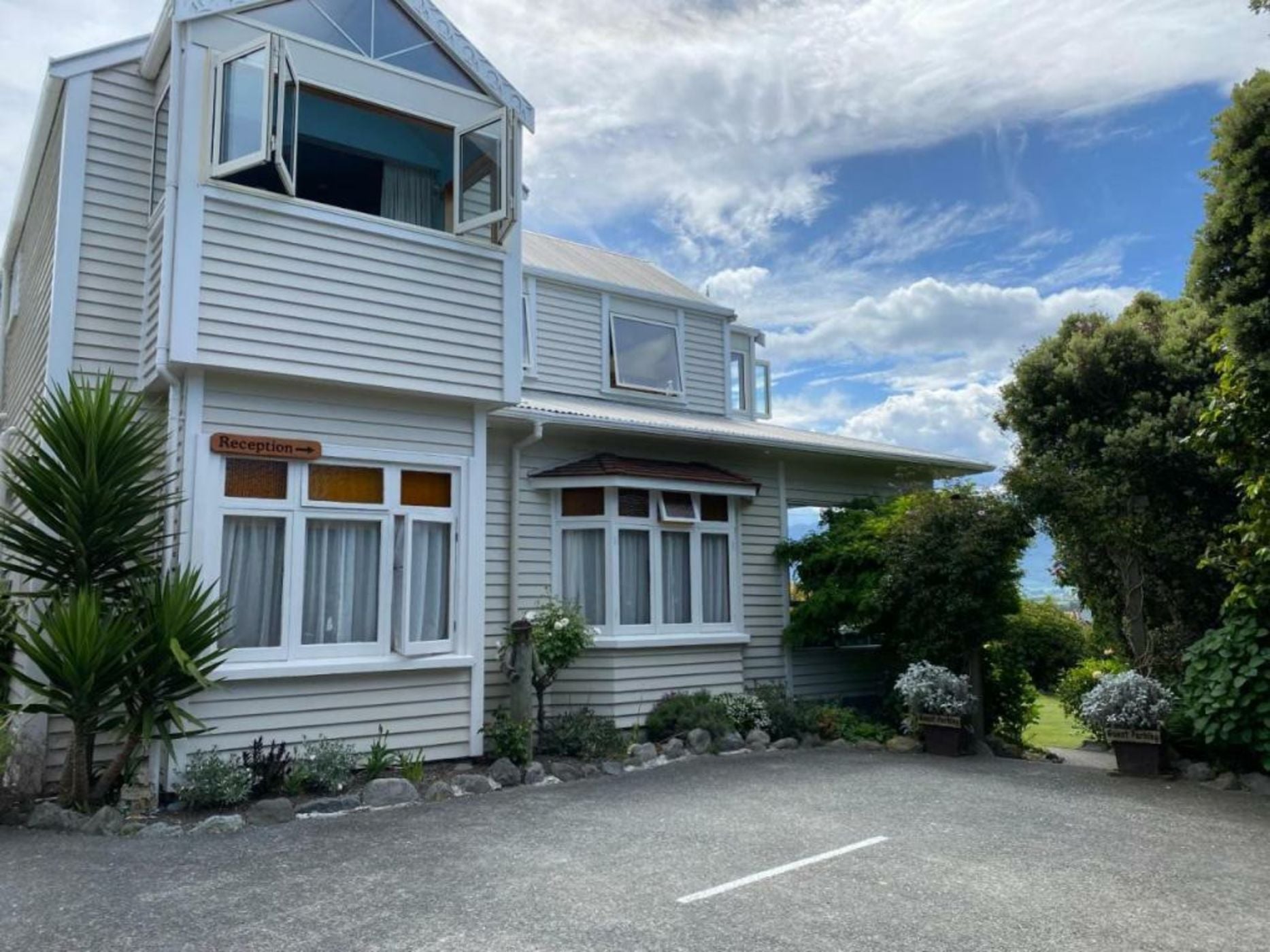 Nikau Lodge