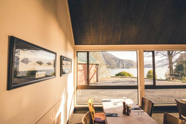 Hawea Hotel