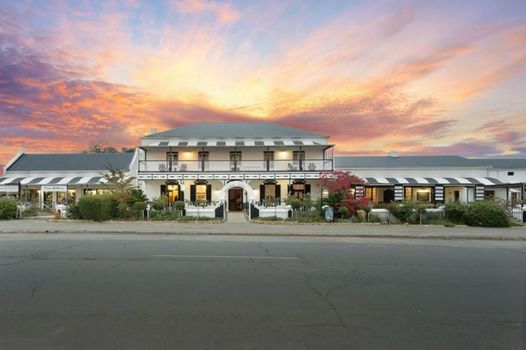 Mont d'Or Swartberg Hotel