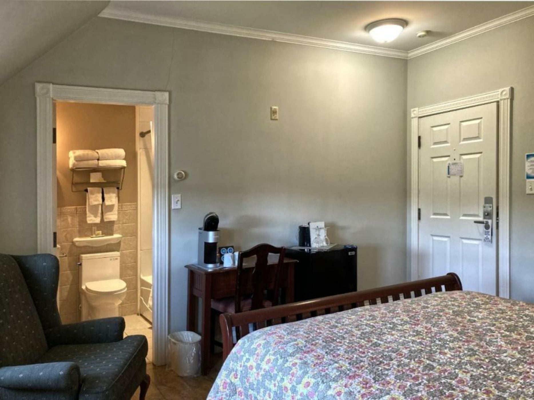 Lunenburg Arms Hotel