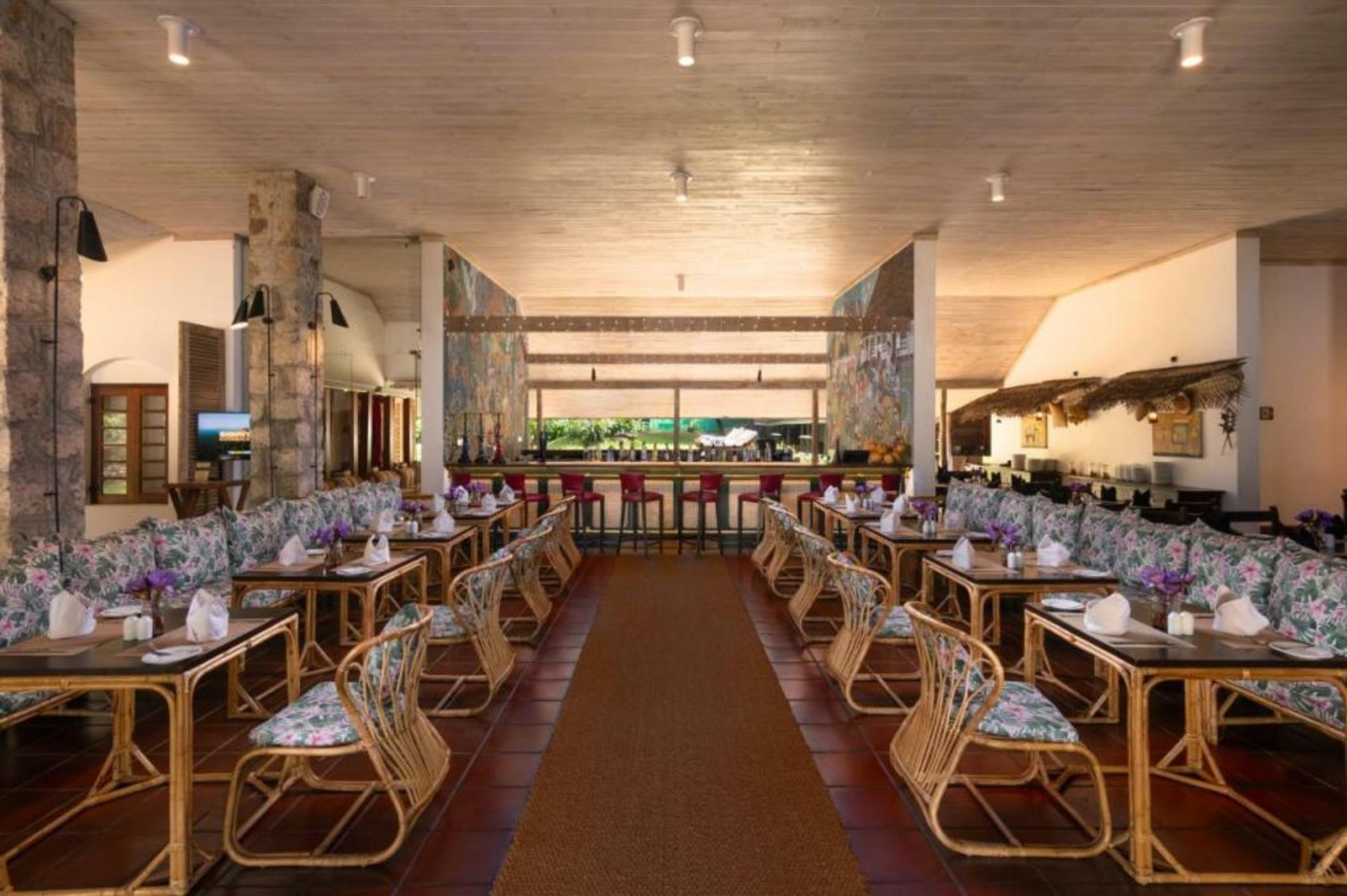 EKHO Sigiriya - 700 meters to Sigiriya Rock