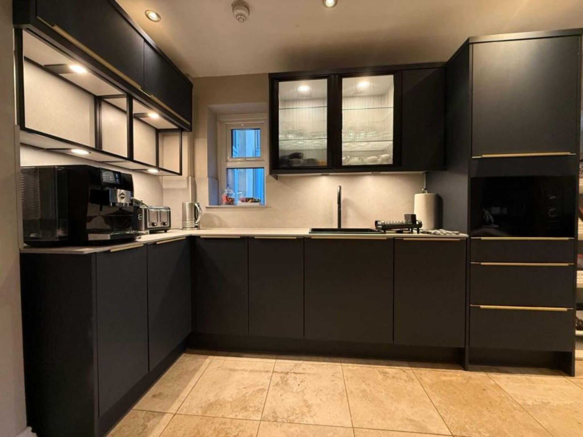 Number One Hundred Bed And Breakfast