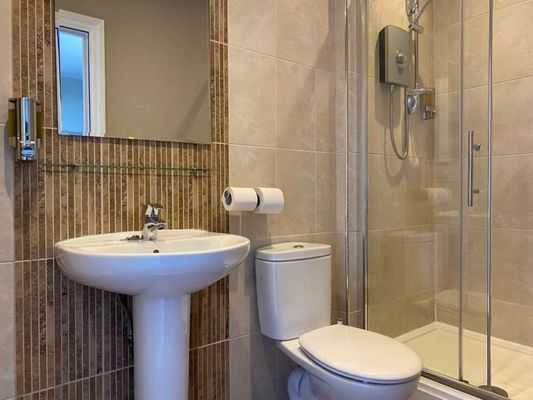 Number One Hundred Bed And Breakfast