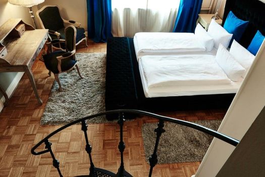 Schlosshotel Steinburg