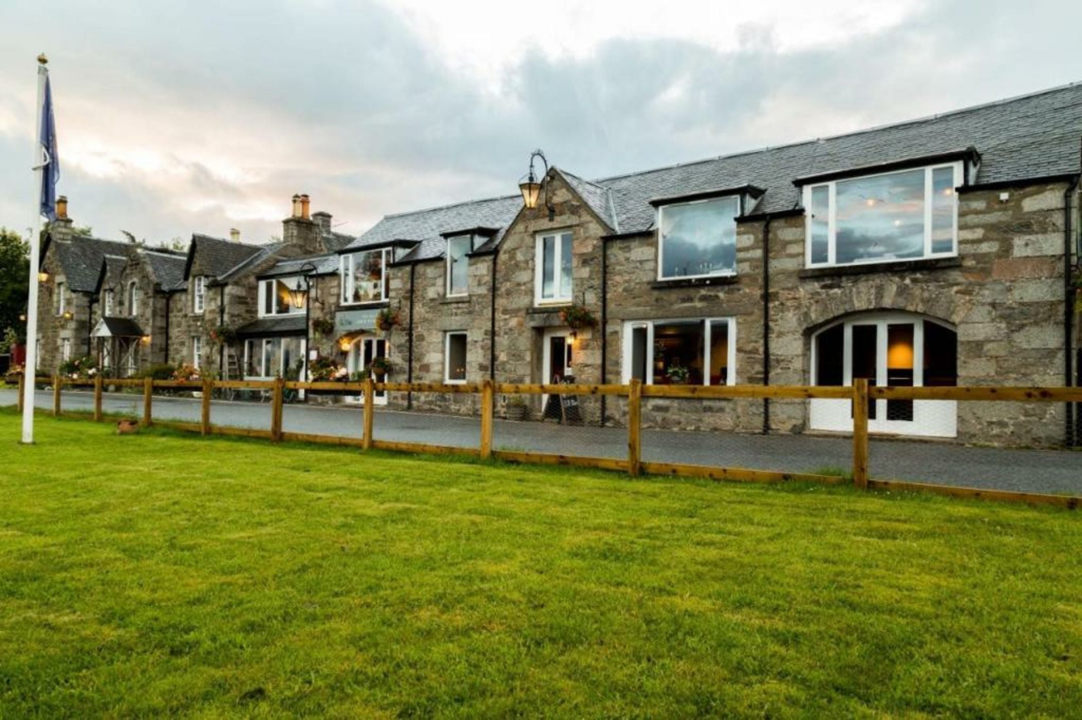 The Inn at Loch Tummel