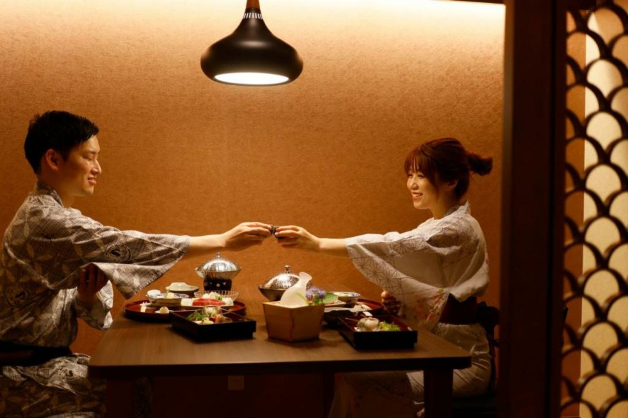 Ryokan Asukasou at the entrancne of Nara park