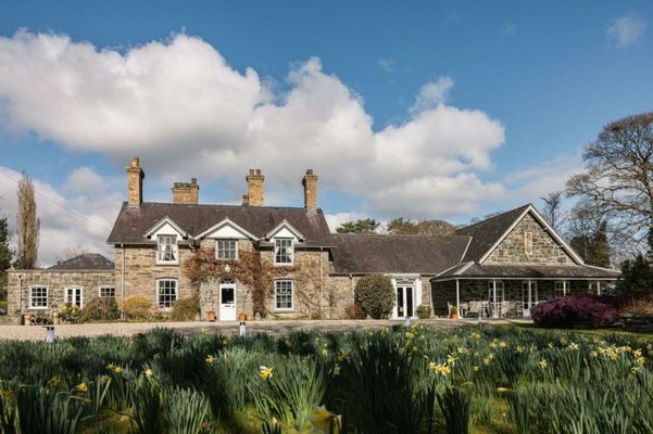 Tyddyn Llan Restaurant with Rooms
