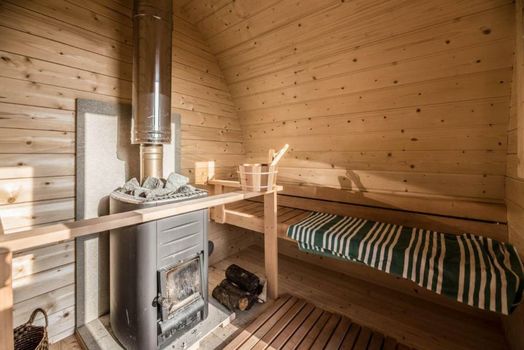 Toad Hall Lodges - Luxury Glamping Lodges Near Southwold!