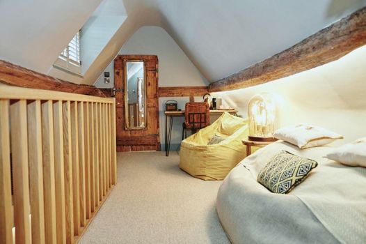Kings Arms - Egham-Windsor