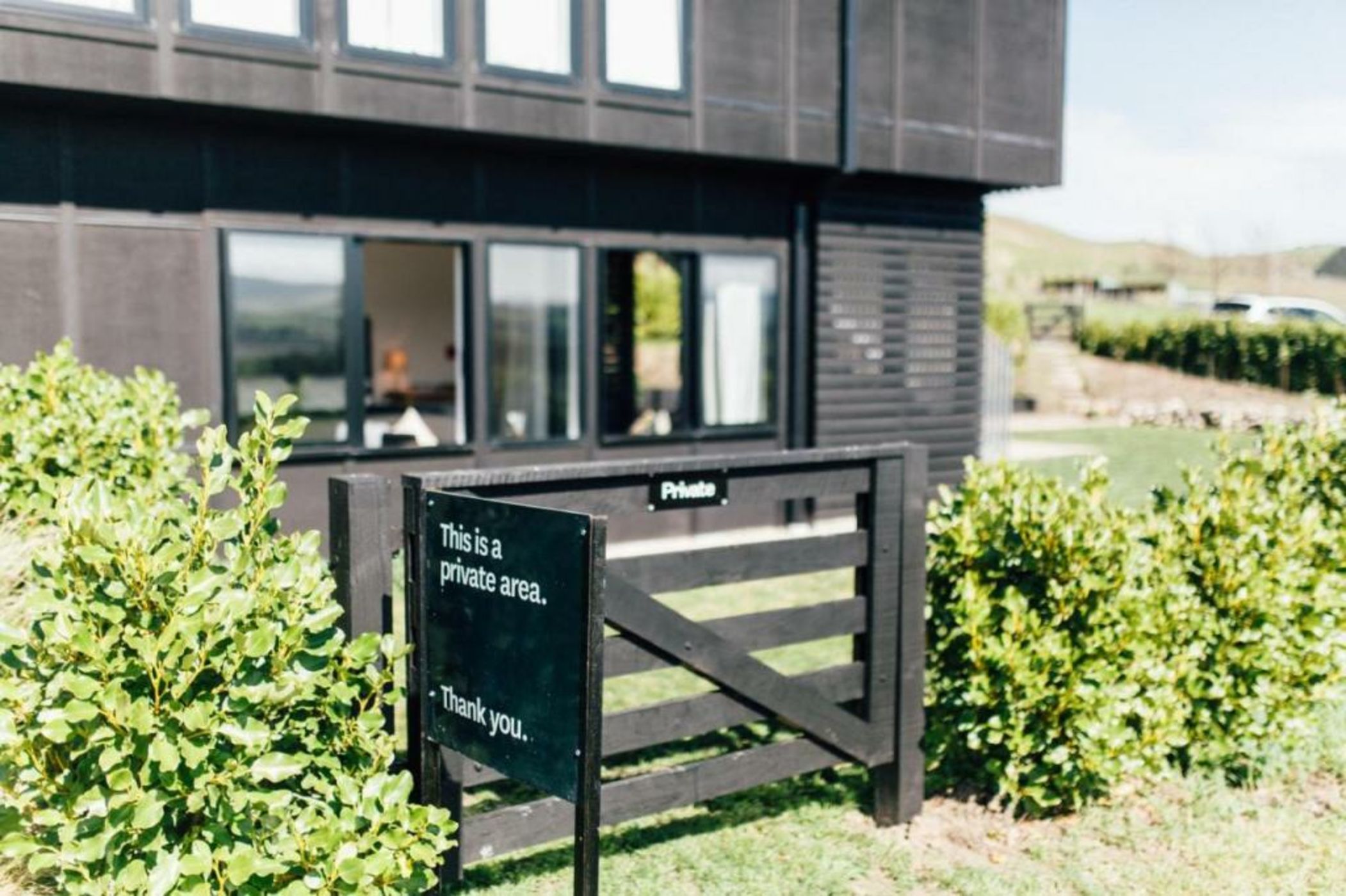 Black Estate B & B