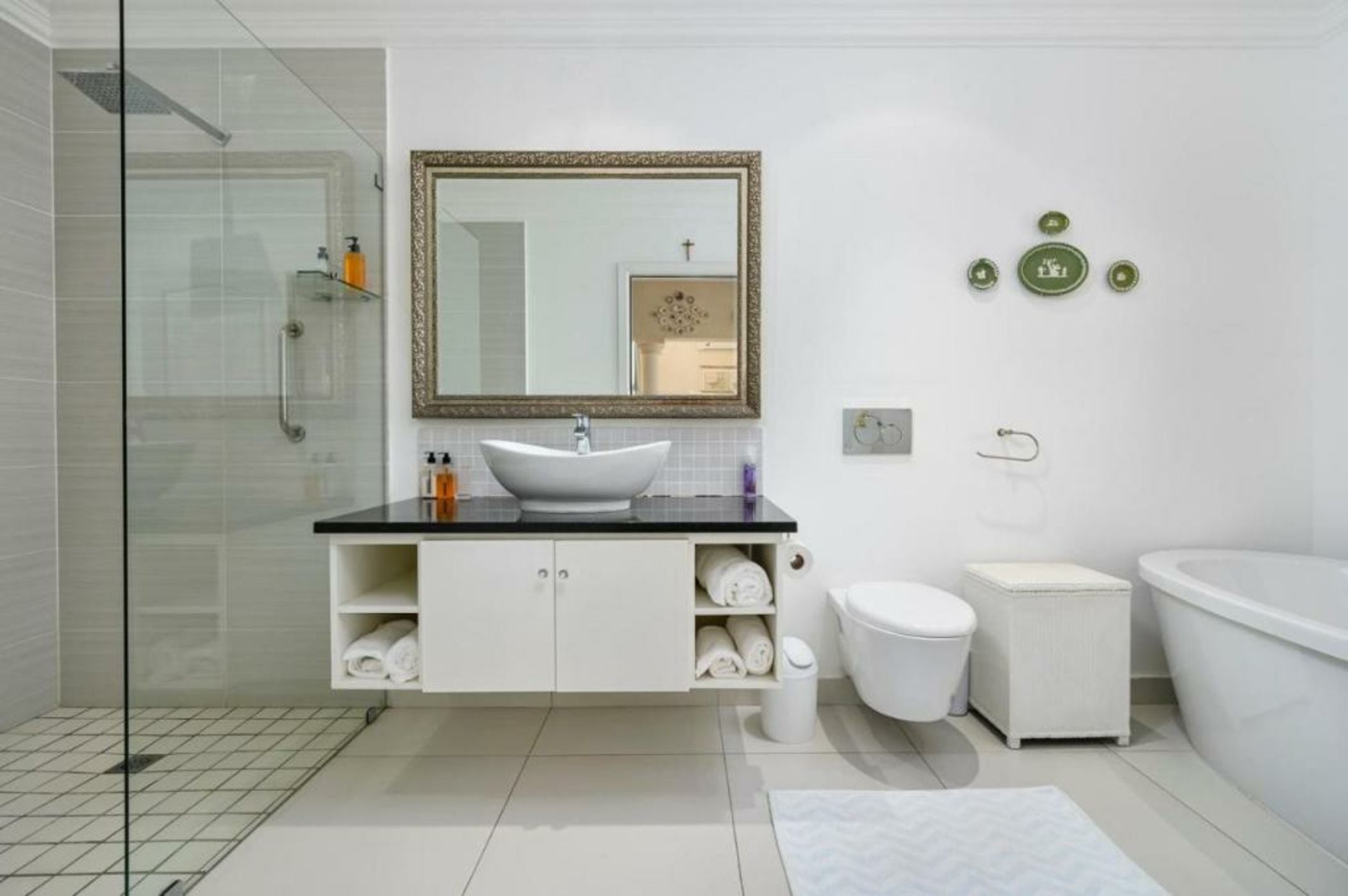 Millbury Guest House