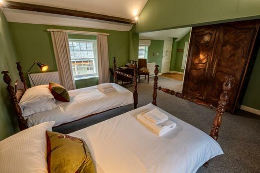 Queen's Head Askham