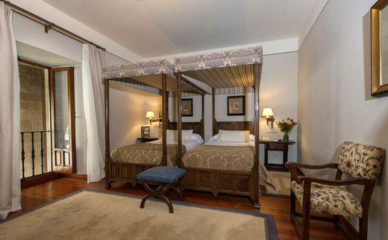 Parador de Santiago - Hostal Reis Catolicos