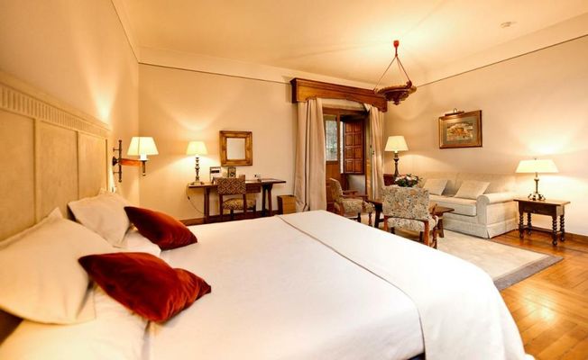Parador de Santiago - Hostal Reis Catolicos