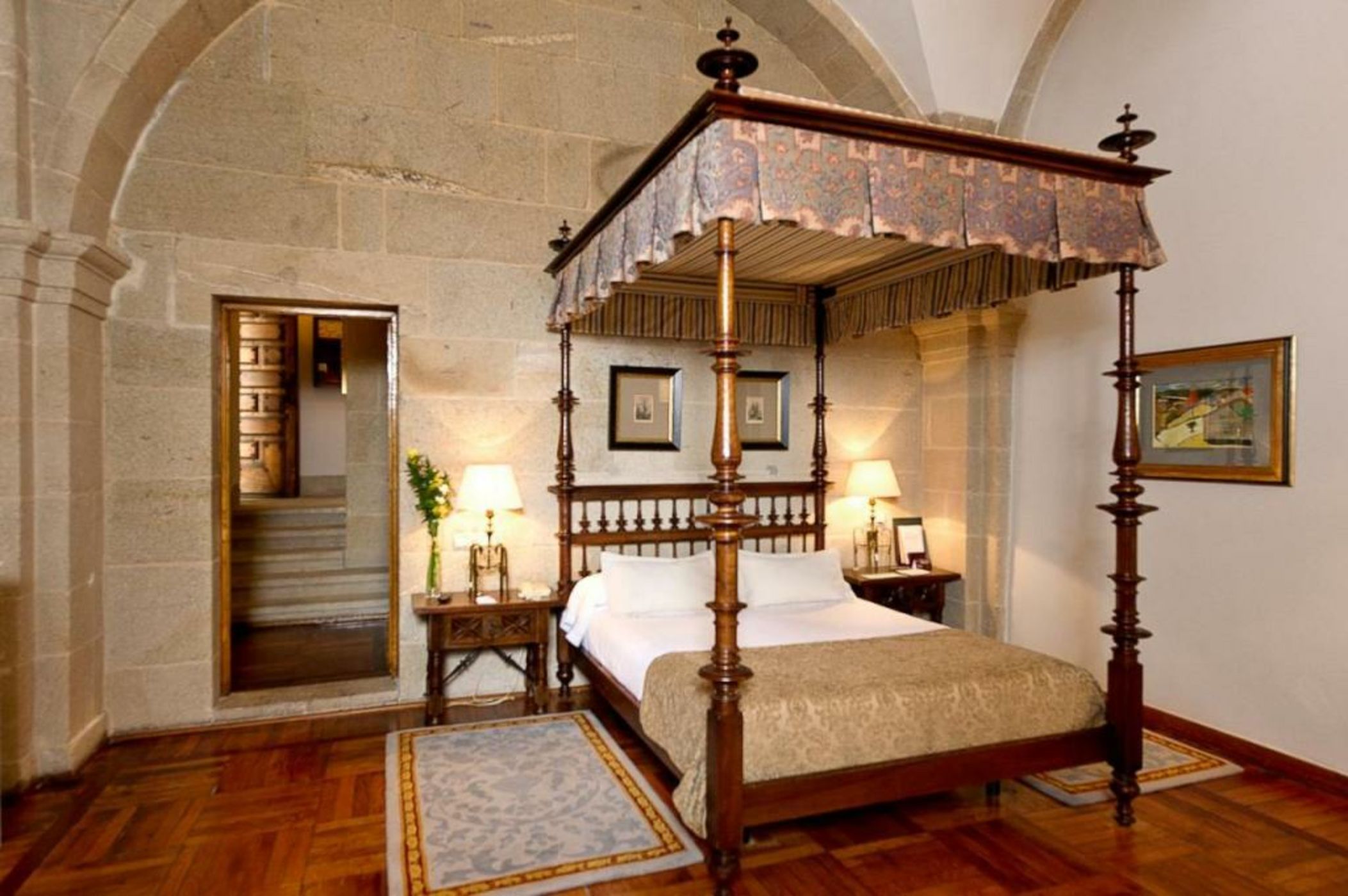 Parador de Santiago - Hostal Reis Catolicos