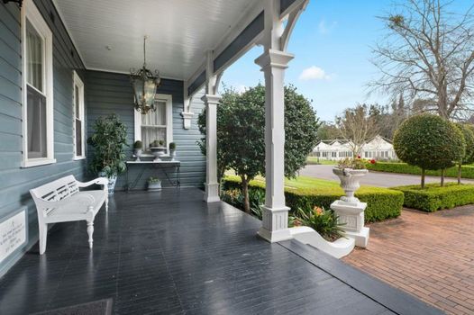 The Convent Hunter Valley Hotel