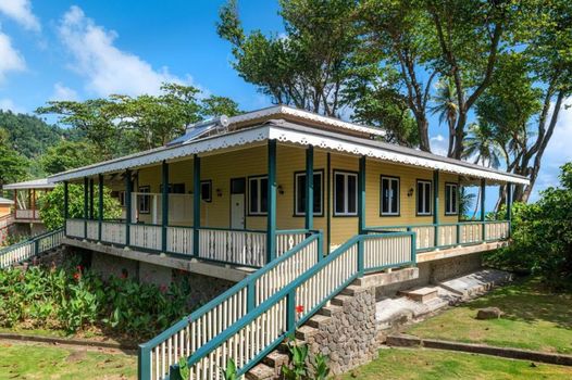 Rosalie Bay Eco Resort & Spa