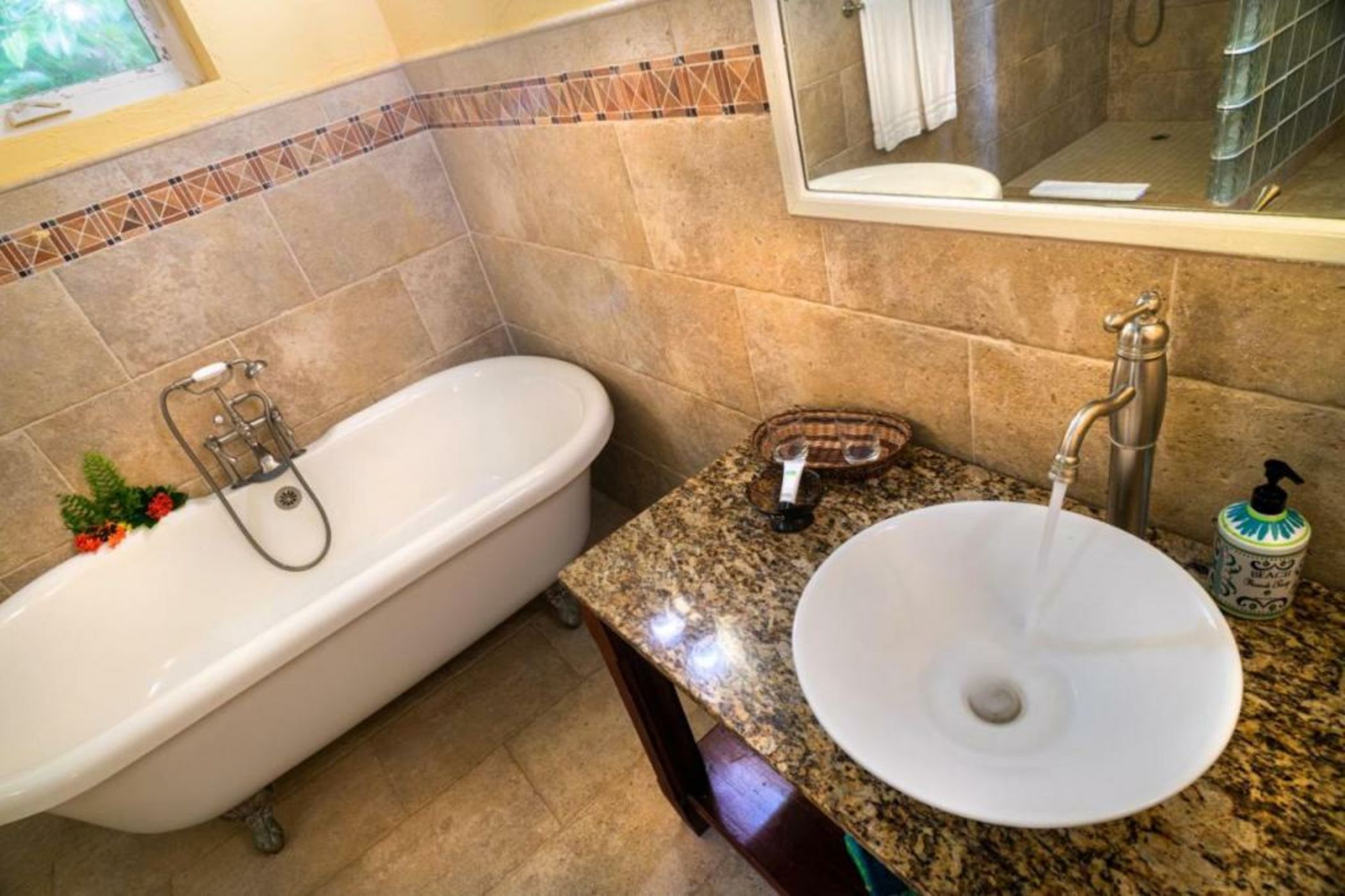 Rosalie Bay Eco Resort & Spa