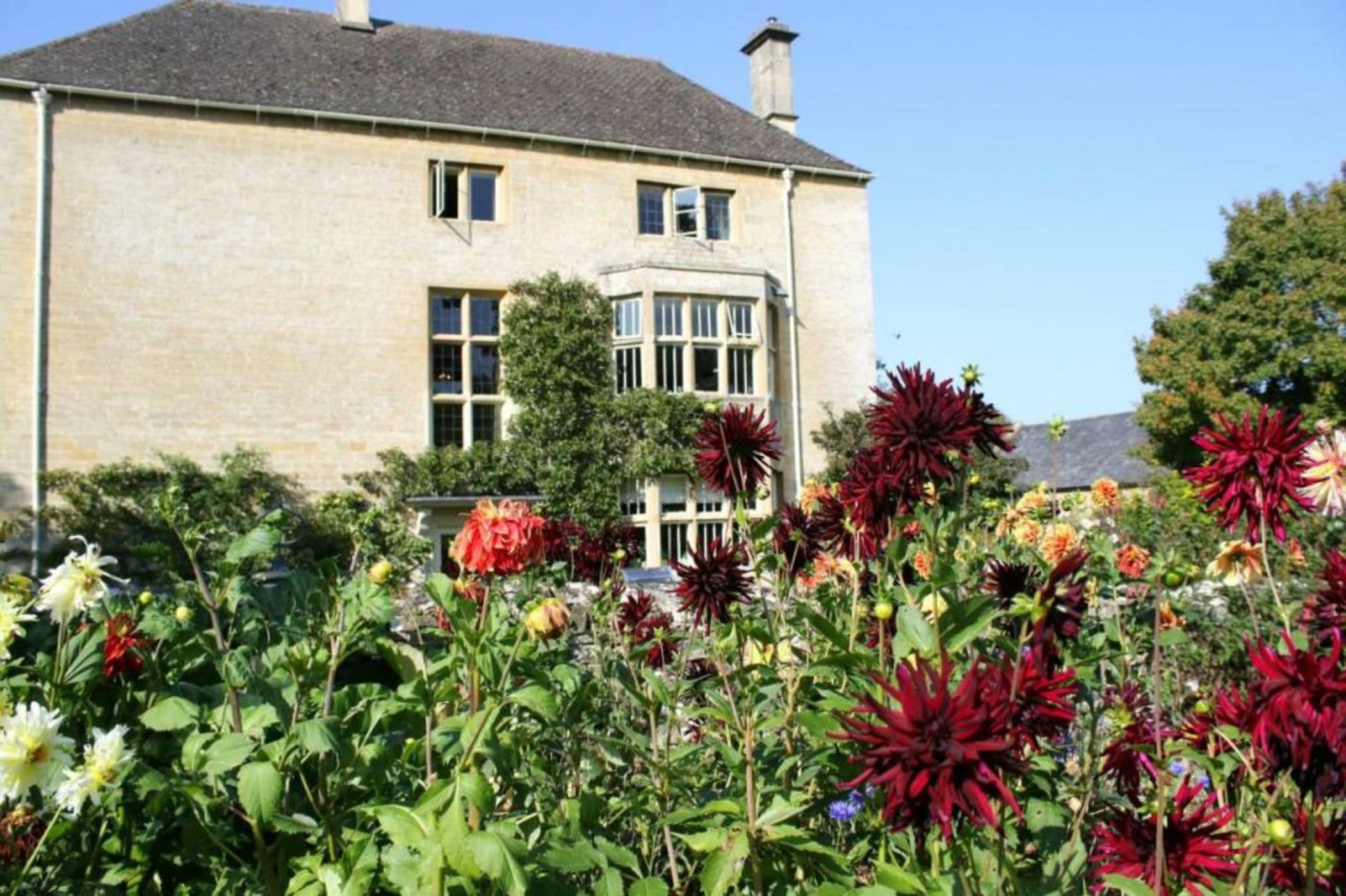Aylworth Manor