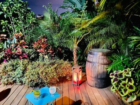 Patio del Mundo