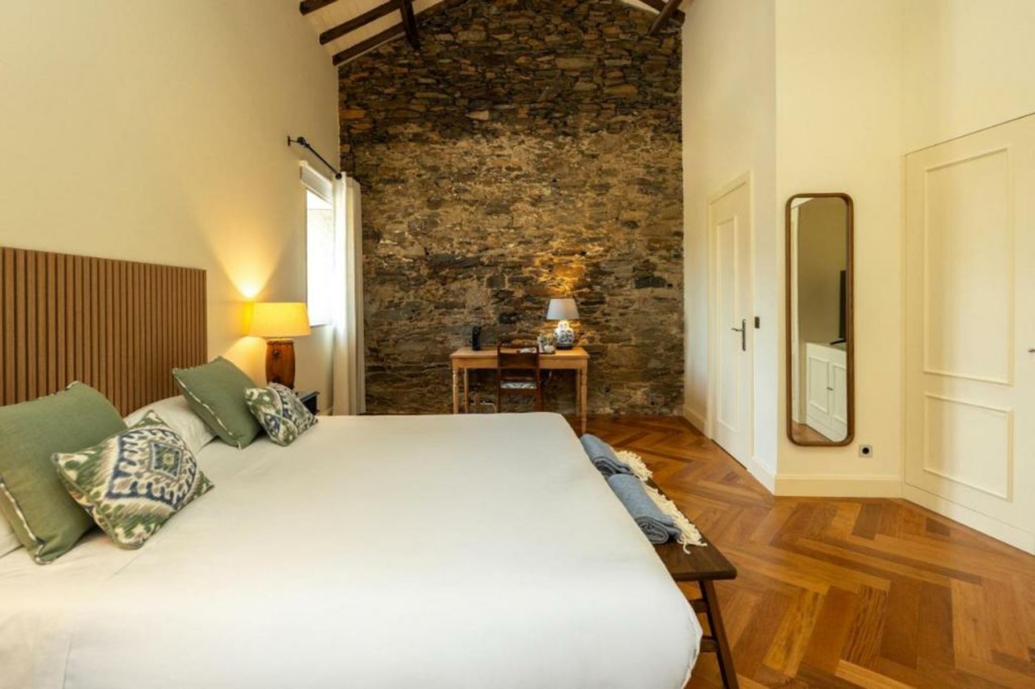 The Manor House Celeirós
