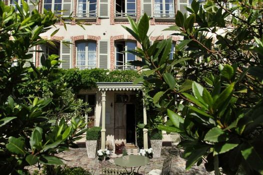 La Maison De Lucie