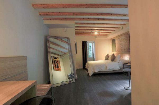 Chez Maman Hotel & Restaurant